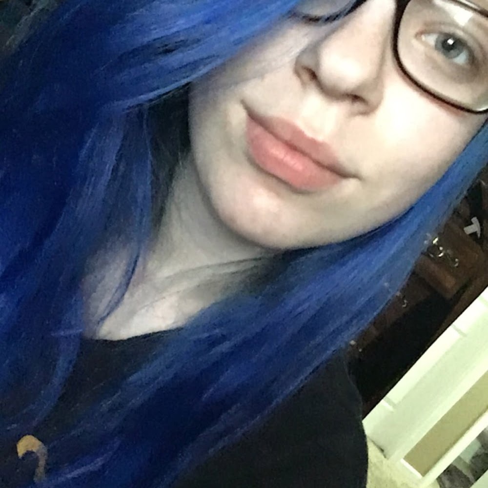 Meet your Posher, Laci